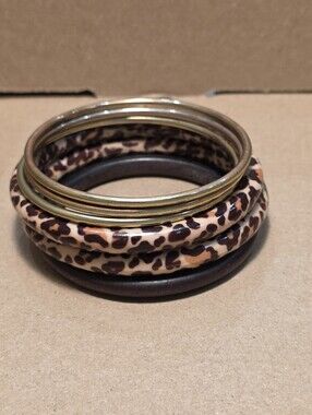 H&M Leopard Print and Gold Stackable Bangle Bracelet Set Of 6 Metal Wood Acrylic